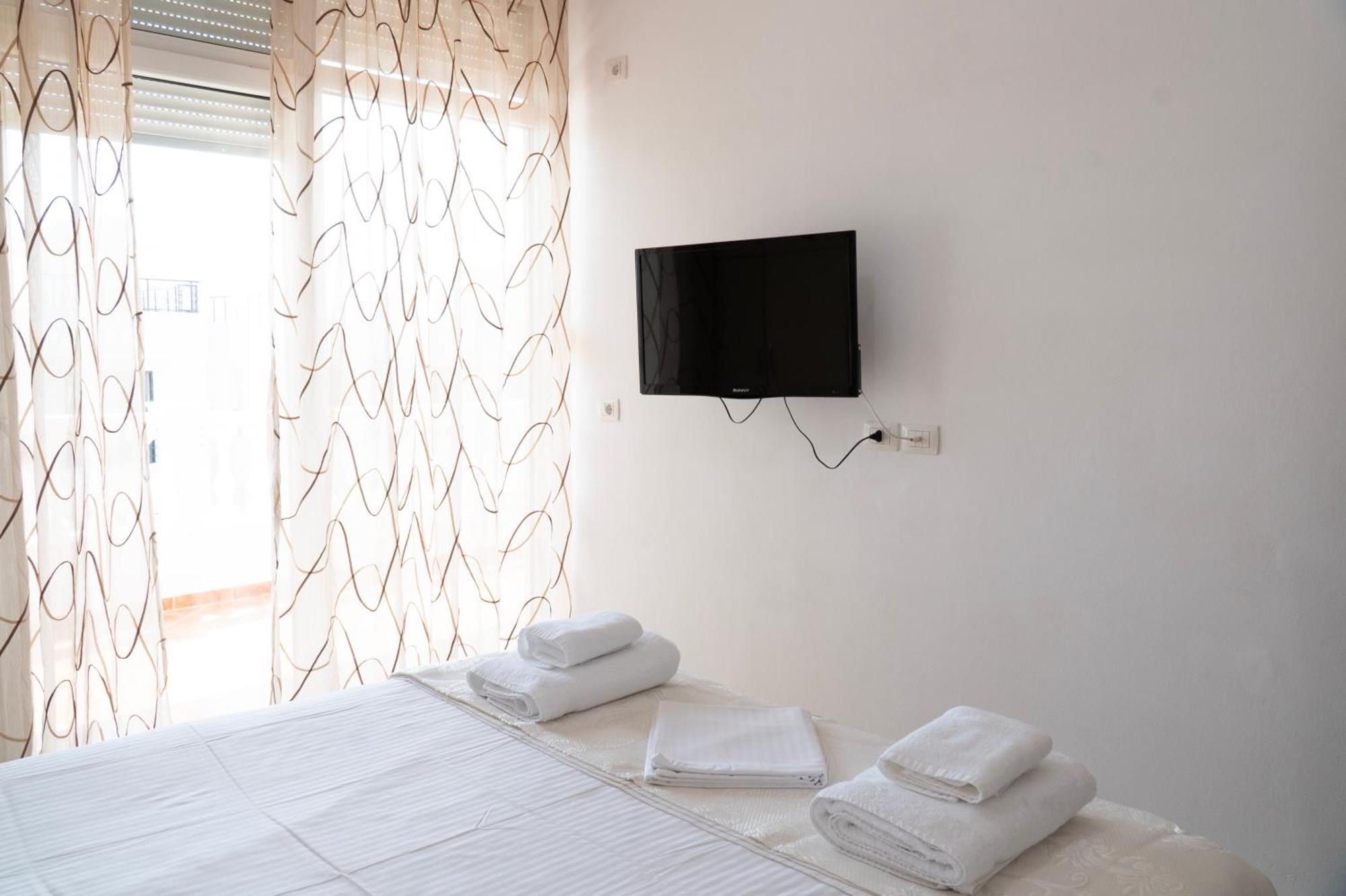 Parid Appartments *