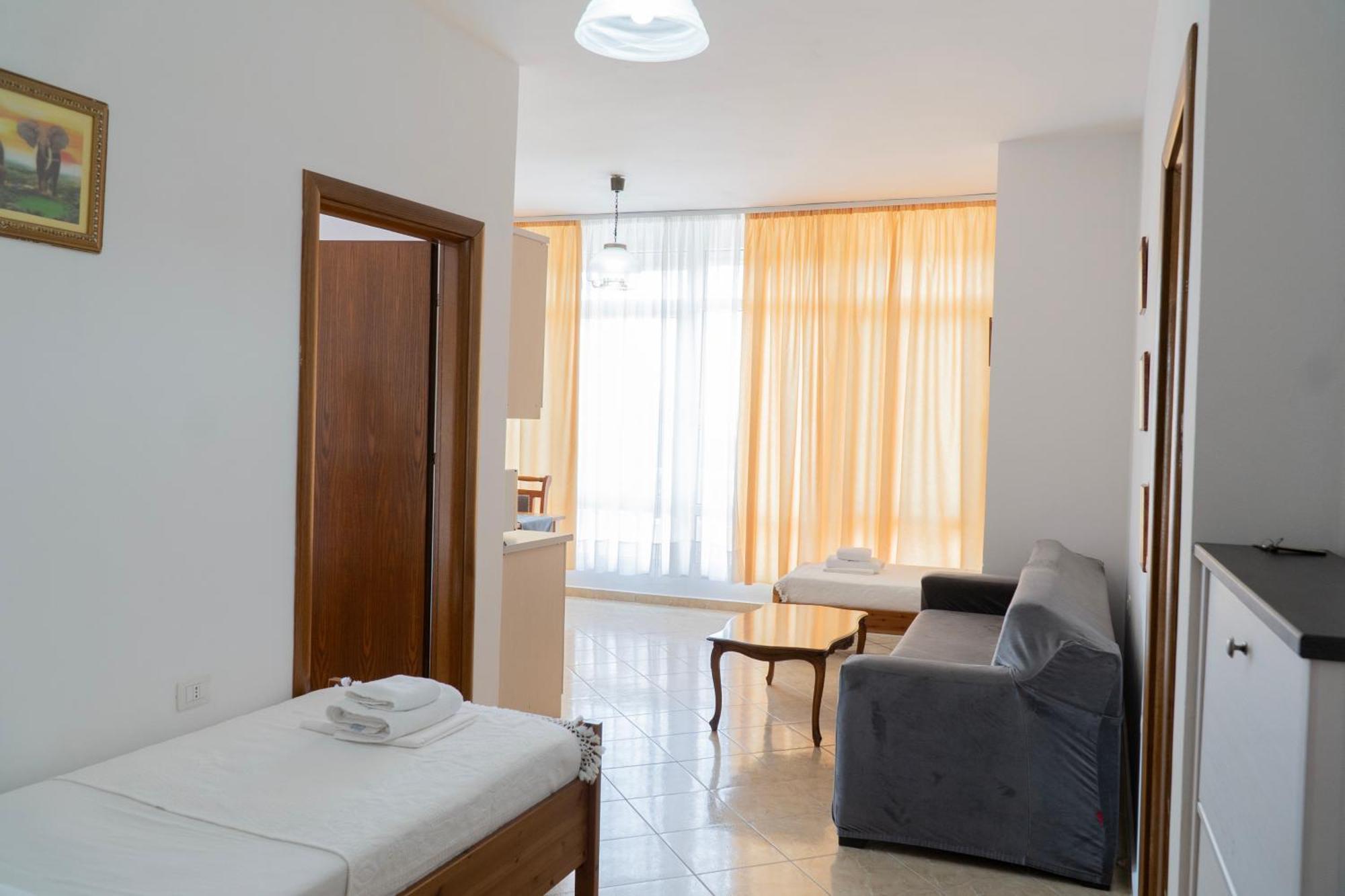 Parid Appartments Apartamento